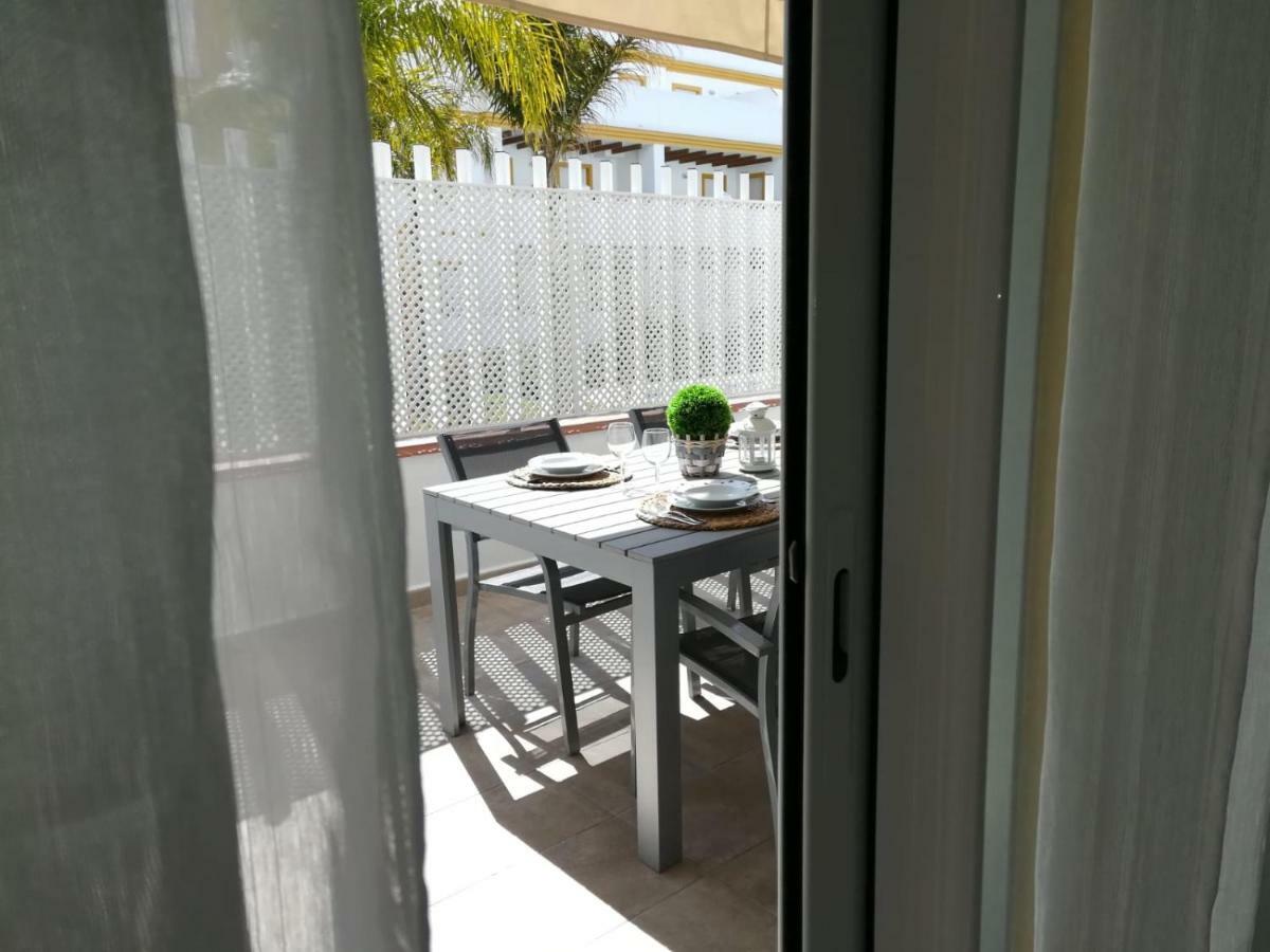Apartamento Playa De Punta Candor 罗塔 外观 照片